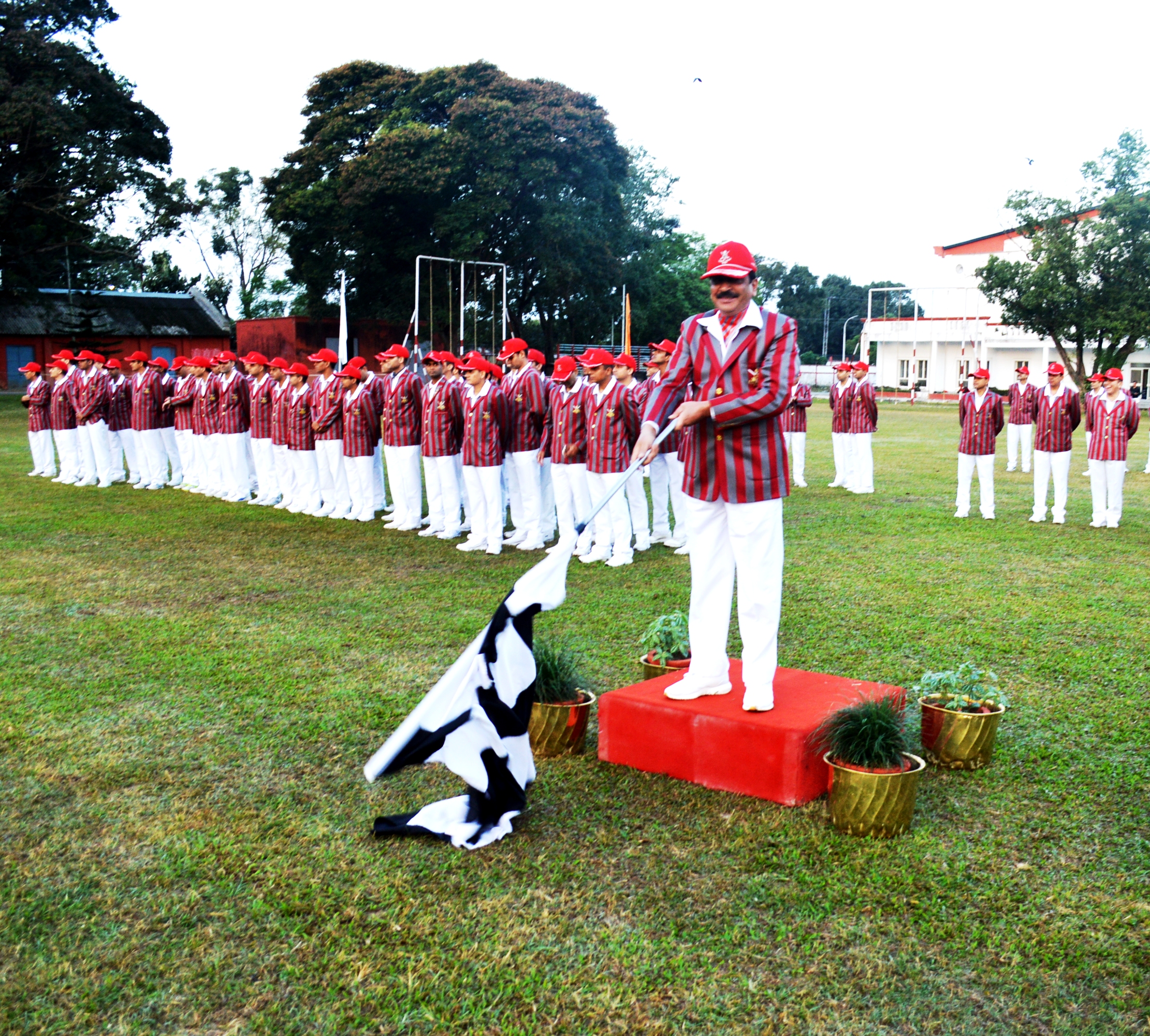 COMMANDANT FLAGGING OFF
