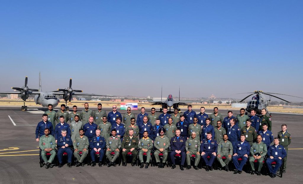 AVIAINDRA 2018: Air Chief Marshal BS Dhanoa Interacts With IAF And RFASF Pilots at Jodhpur Air Force&nbsp;Station
