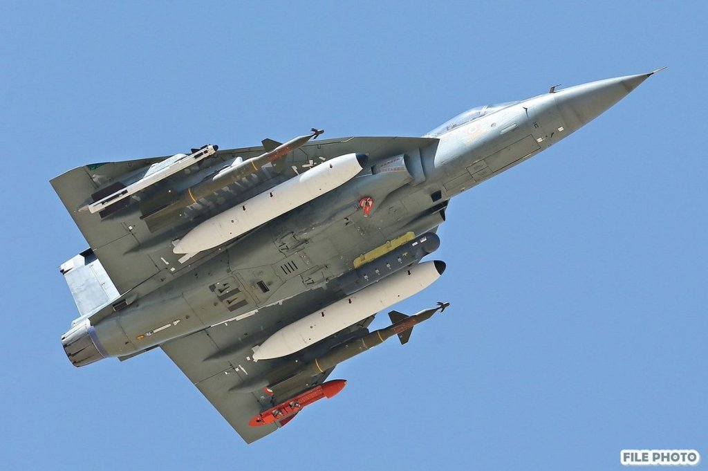 IAF’s Tejas-MK1 Front Runner to Bag Aircraft Contract of Royal Malaysian Air Force; Pakistan’s JF-17, South Korea’s FA-50 Golden Eagle Also in Race