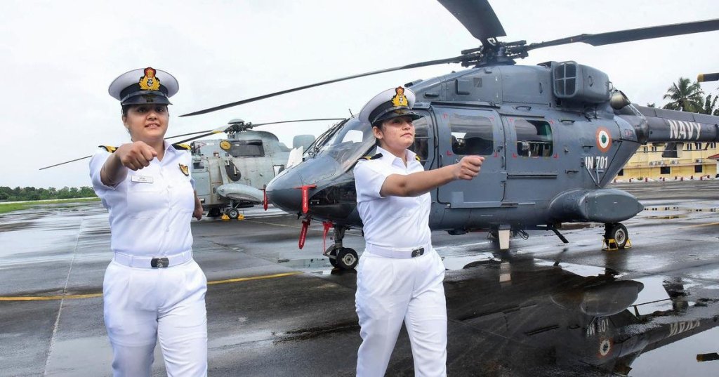 In A First, Indian Navy Women Officers Sub-lieutenant Kumudini Tyagi and Sub-lieutenant Riti Singh to Operate Helicopters From&nbsp;Warships