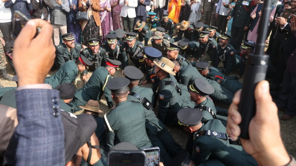 Indian Army Chief General Upendra Dwivedi's Push-Ups With Newly Commissioned Officers At IMA Passing Out Parade Steals The Show